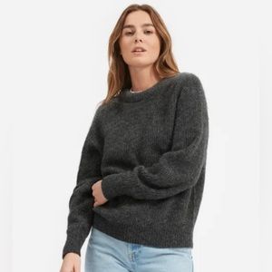 Everlane Alpaca Crew Sweater Size M